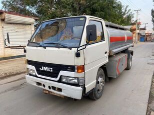 JMC 4x2 drive fuel tank truck 5 tons polttoaine auto