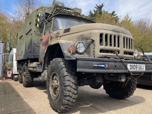 ZIL 131 sotilaskuorma-auto