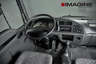 ISUZU Van body truck (closed metal) umpikori kuorma-auto