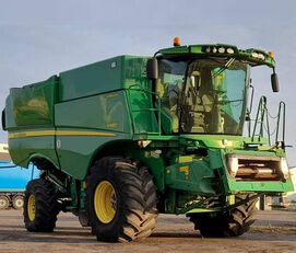 JOHN DEERE S680 leikkuupuimuri